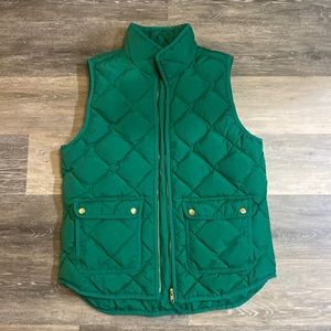 J Crew Kelly Green Excursion Quilted Down Vest (see description)